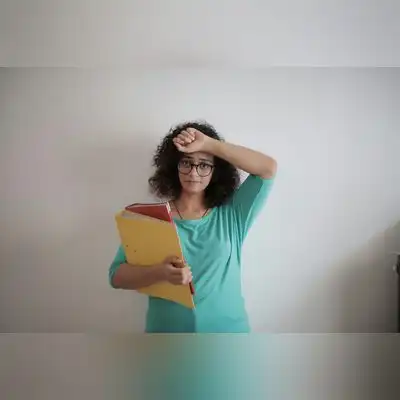 成梅雅